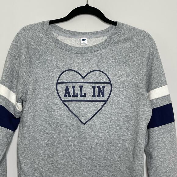 Old Navy Sweatshirt Long Sleeve Graphic Heart Spell Out XS Casual Cutesy Crew - Picture 4 of 9